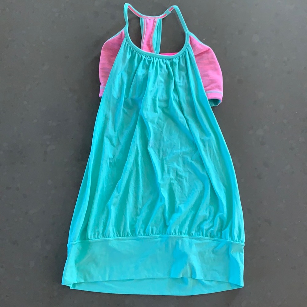 Lululemon workout top
